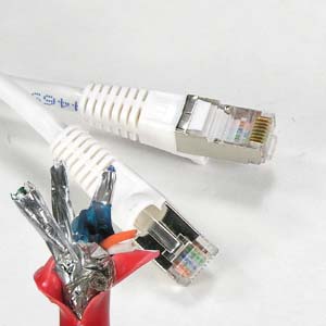 6"  WHITE CAT5E Shielded Patch Cable